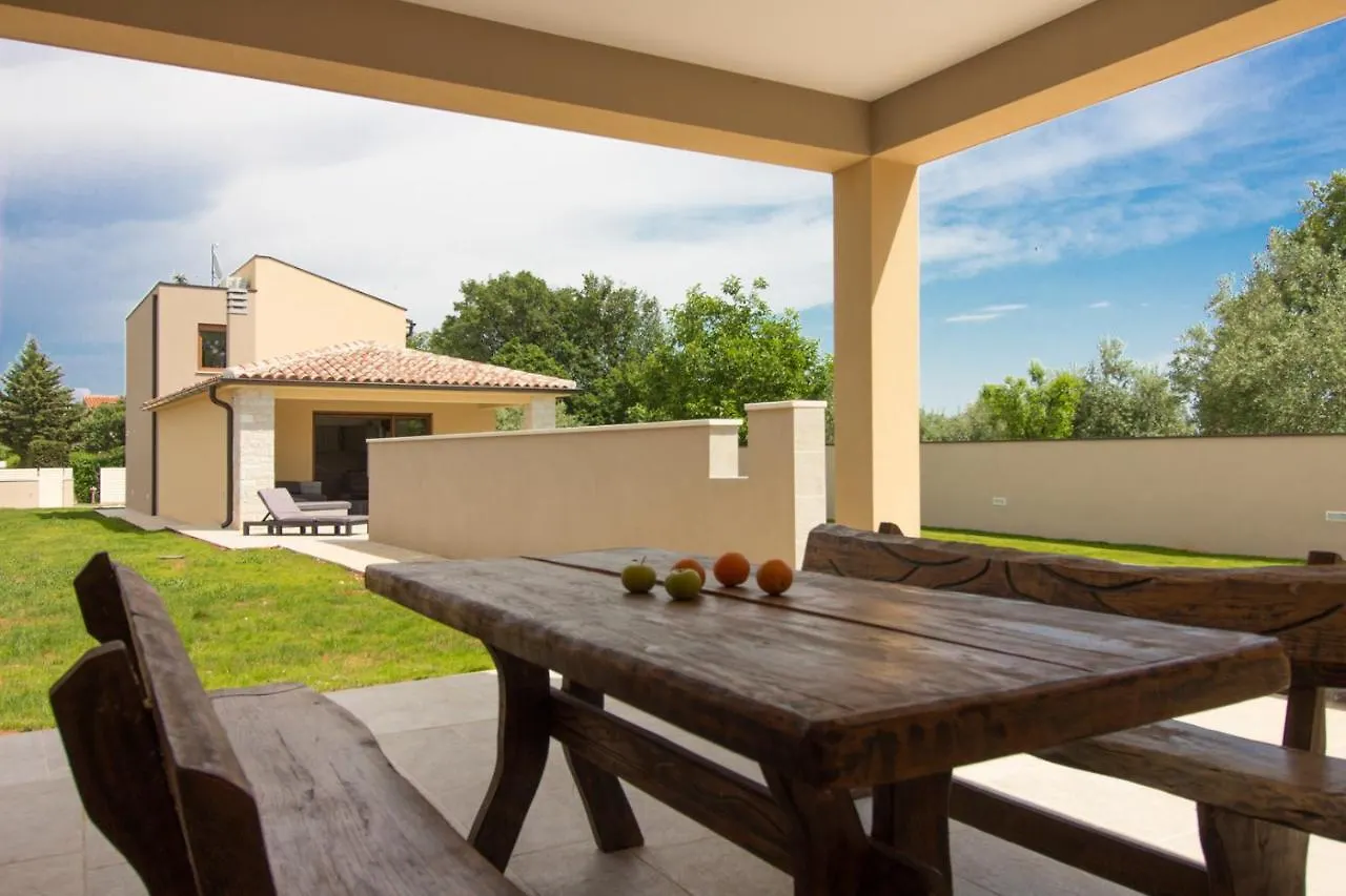 Beautiful Villa Markulin With Private Pool Near Pula Sisan 0*,  Croatia