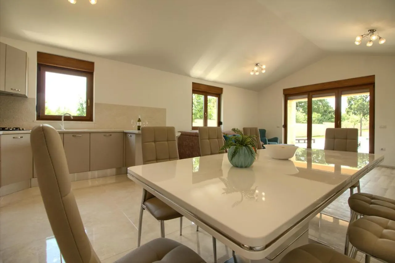 Beautiful Villa Markulin With Private Pool Near Pula Sisan Croatia