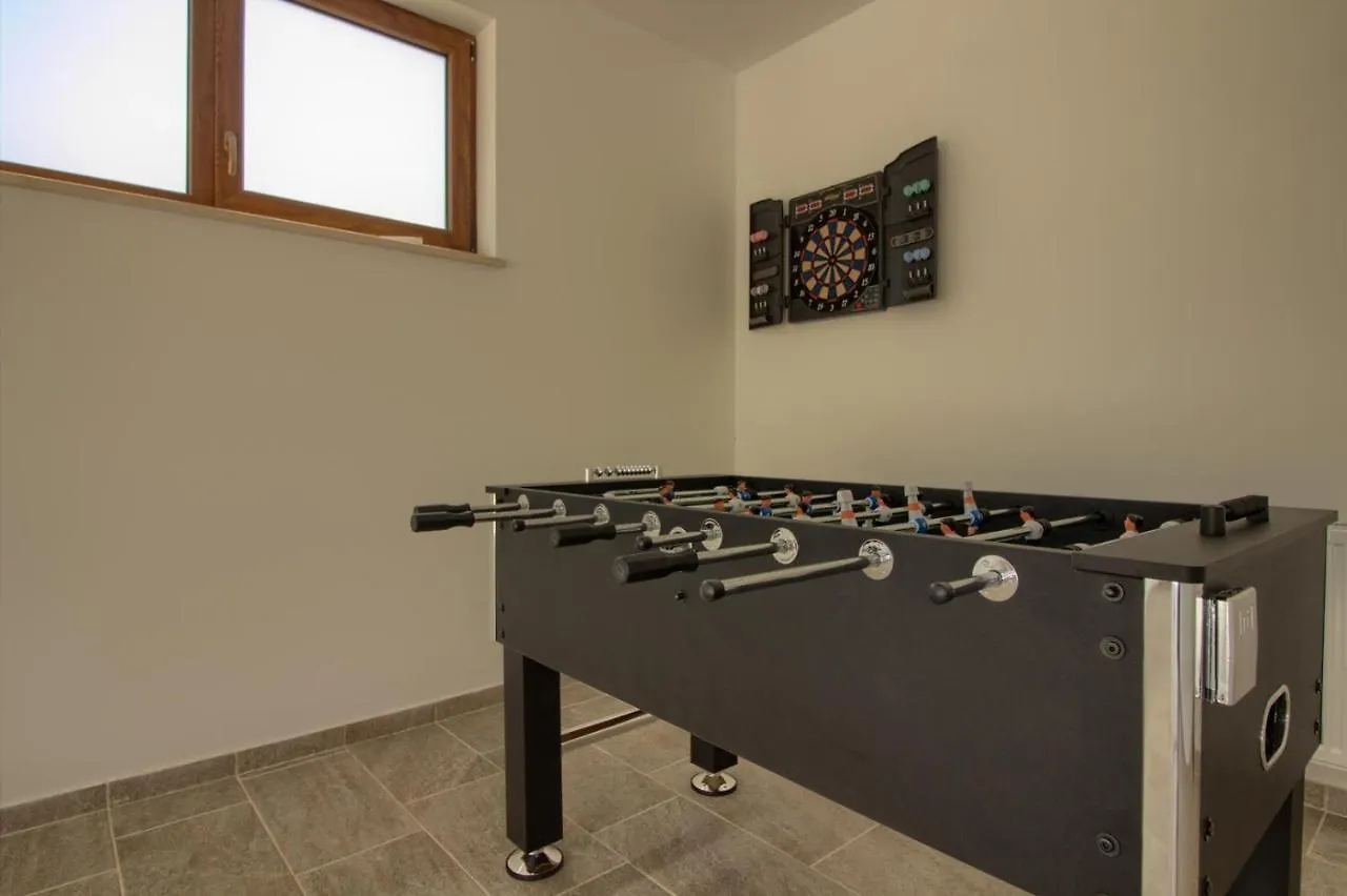 Beautiful Villa Markulin With Private Pool Near Pula Sisan